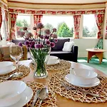 Lodge Holenderski Sosnowa Na Wylacznosc *
