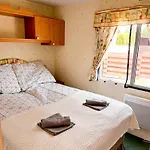 Holenderski Sosnowa Na Wylacznosc Lodge Wilkasy (Gizycko)