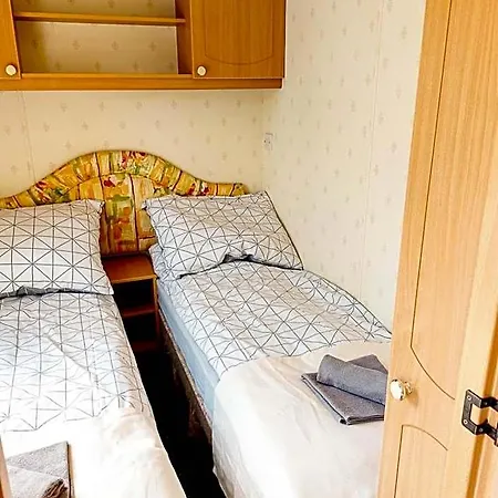 Holenderski Sosnowa Na Wylacznosc Lodge